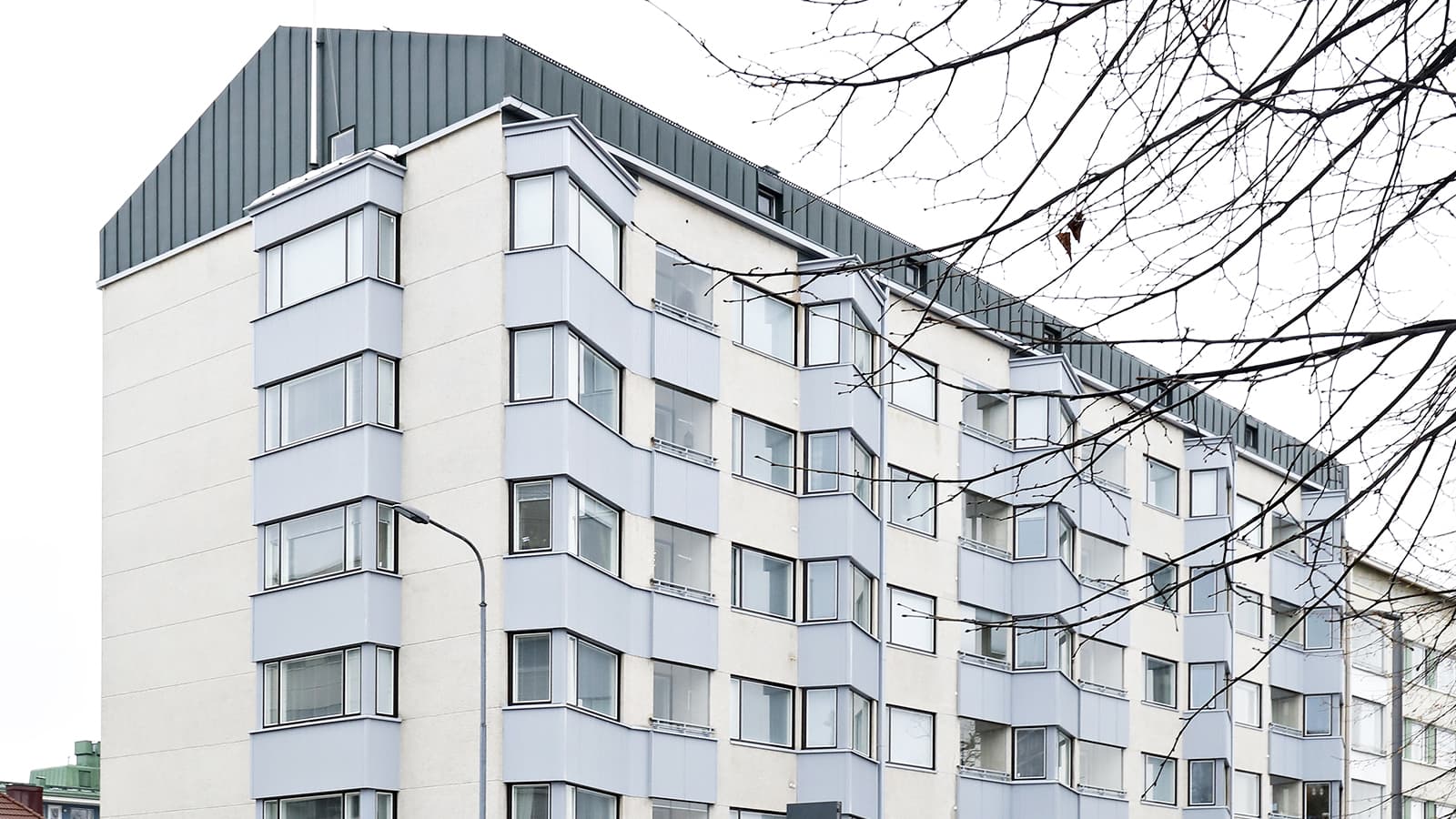 Taloyhtiön energiatehokkuus on suuresti riippuvainen ikkunoista ja ovista