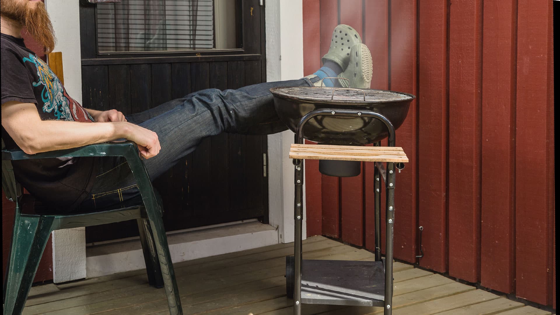 <p data-block-key="xn6vk">Jos taloyhtiössä on hyväksytty järjestyssäännöt, joissa grillaaminen parvekkeella kielletään, onko tätä sääntöä noudatettava?</p>