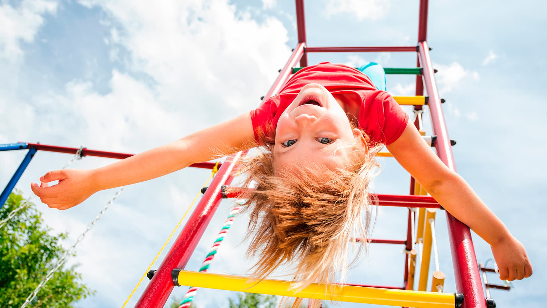 Kenen tehtävä on tarkastaa leikkipaikan turvallisuus?